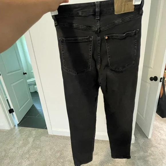 3/$15 H&M Black Jeans - Picture 2 of 4